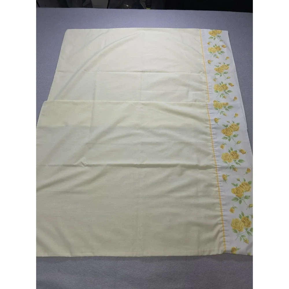 Vintage Cannon 2x No Iron Pillow  Cases Floral Yellow Retro 70s